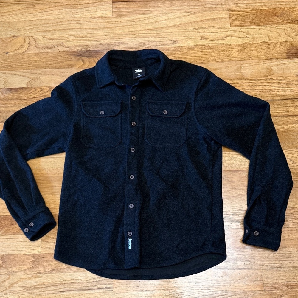 Men small fleece button up shirt Teton gravity research TGR